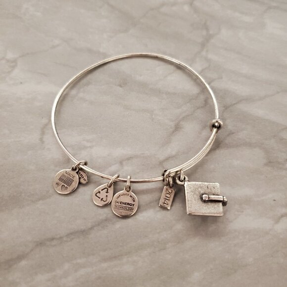 Alex and Ani Jewelry - 🎓 Alex and Ani Class of 2014 Graduation Cap Expandable Bracelet 🎓